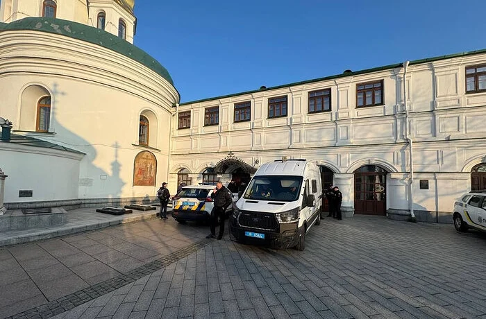 Действия украинской власти направлены на демонстративное осквернение святынь Киево-Печерской лавры