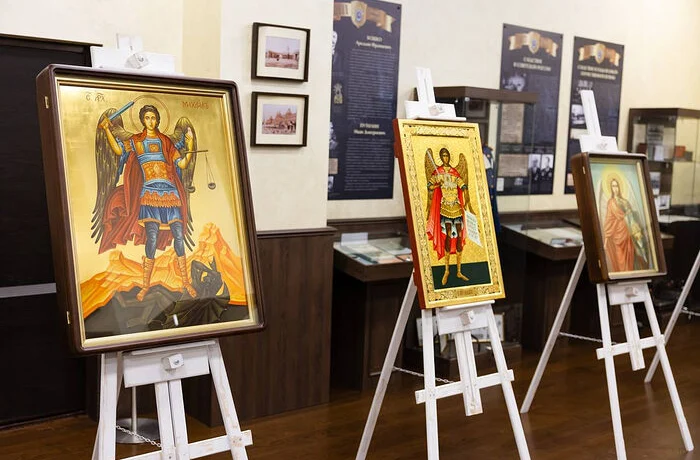 Иконы Архангела Михаила, небесного покровителя ведомства Иконы Архангела Михаила, небесного покровителя ведомства