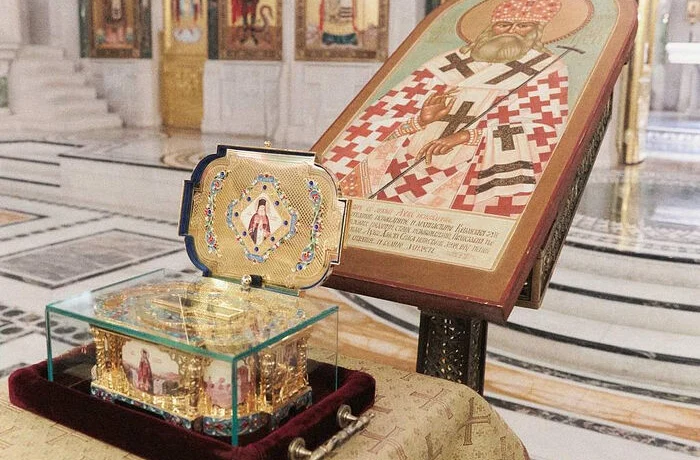 Мощи святителя Луки Крымского встретили в Сретенском монастыре