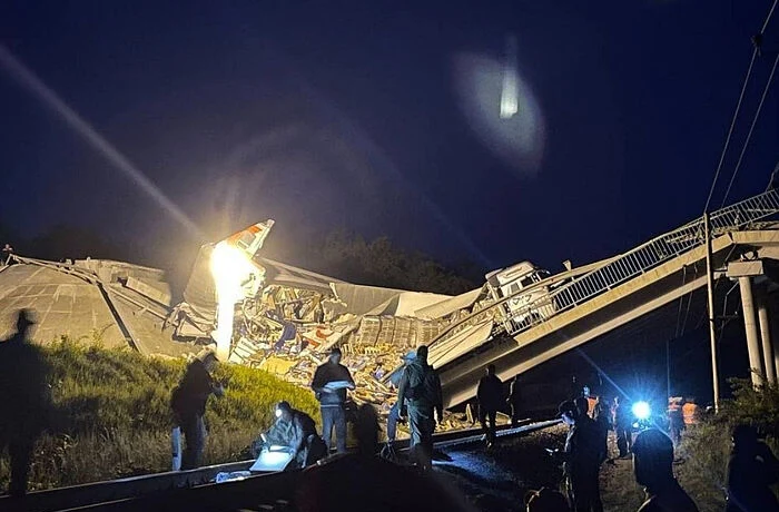 Соболезнования Святейшего Патриарха Кирилла в связи с крушением поезда в Брянской области Соболезнования Святейшего Патриарха Кирилла в связи с крушением поезда в Брянской области