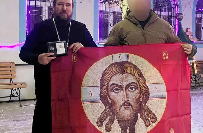 «Спас Херсонесский» вручен мариупольскому отряду ОМОН «Цитадель» «Спас Херсонесский» вручен мариупольскому отряду ОМОН «Цитадель»